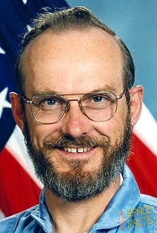 Loren Acton