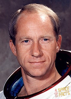Alfred Worden