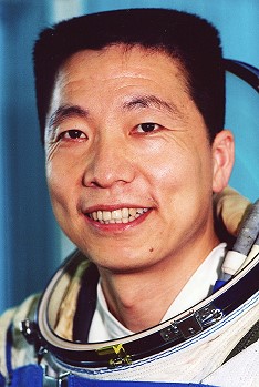 Liwei Yang