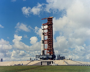 Apollo 17 auf der Startrampe