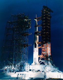 Apollo 9 auf der Startrampe
