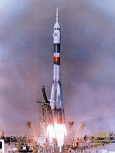 Soyuz TM-17 launch