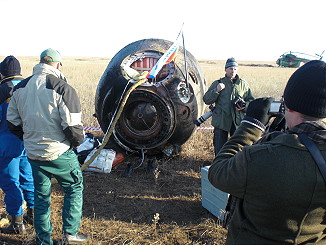 Soyuz TMA-12 recovery