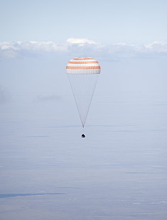 Soyuz TMA-13 landing
