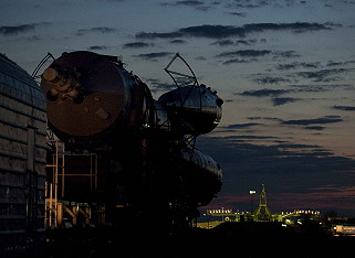 Soyuz TMA-17 rollout