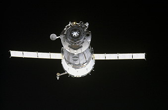 Ankunft von Sojus TMA-4 an der ISS