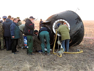Soyuz TMA-8 recovery