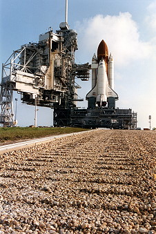 STS-46 rollout