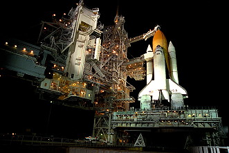 STS-90 auf der Startrampe
