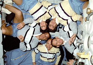 traditional in-flight photo STS-33