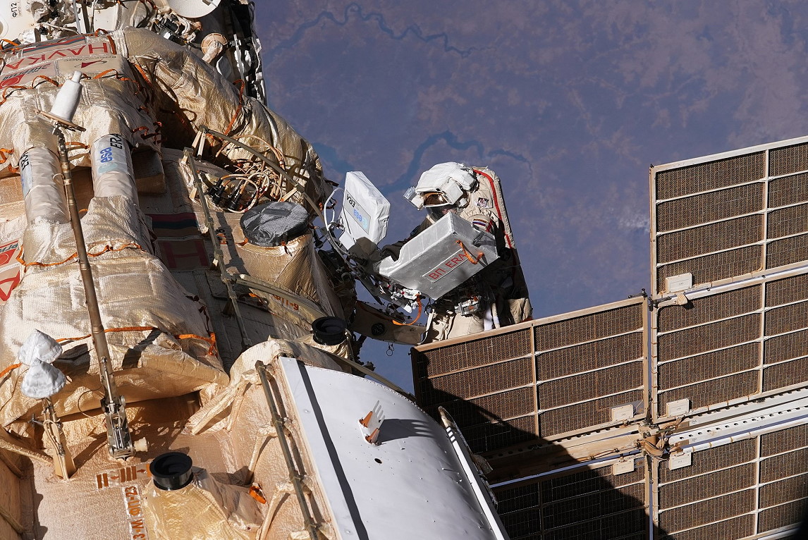 EVA am 18. April 2022