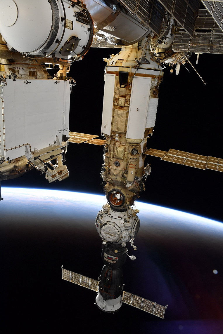 EVA am 18. April 2022