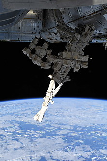 Canadarm2 with Dextre