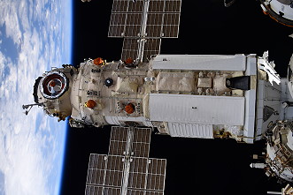 Ankopplung von Nauka an die ISS