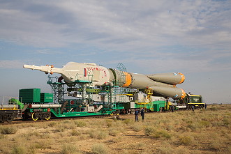 Soyuz MS rollout