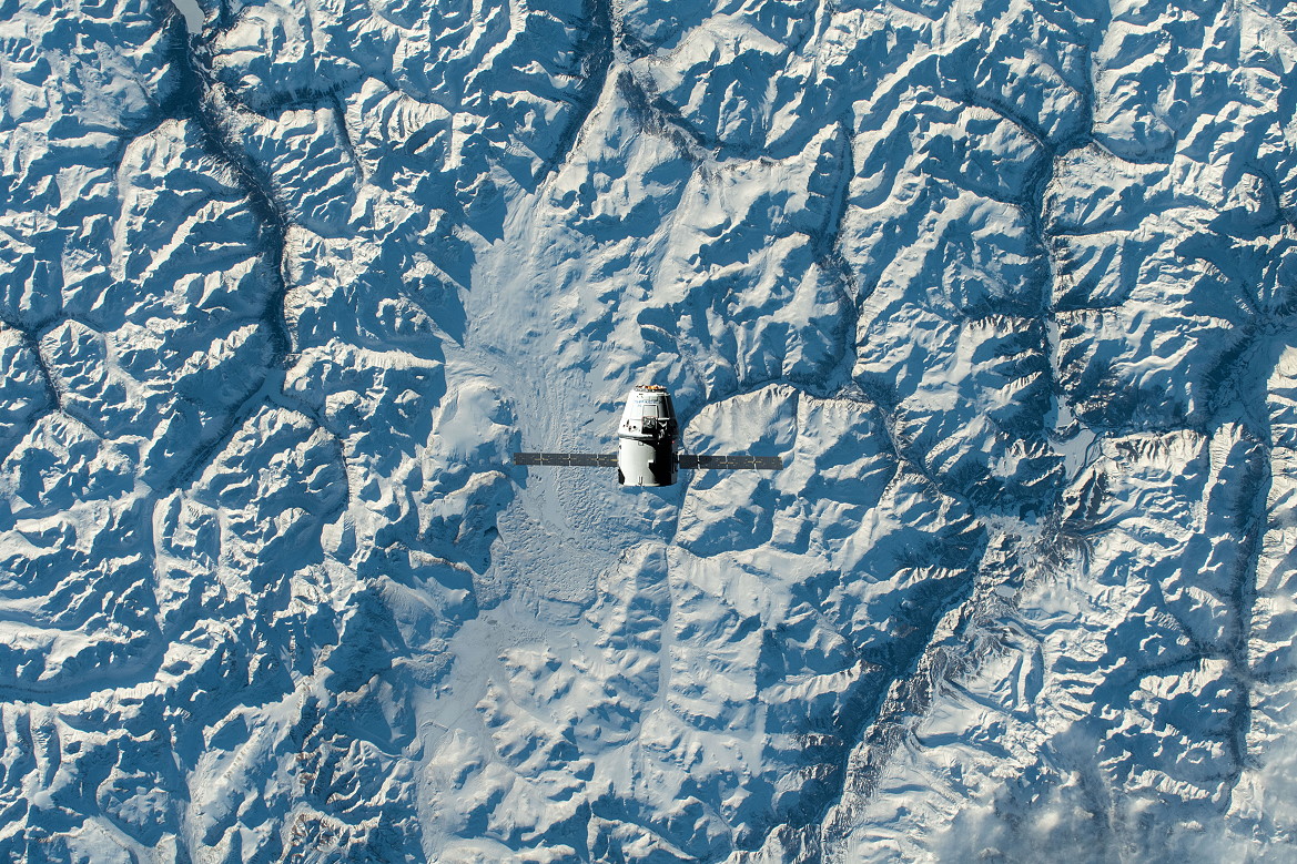 Ankunft Dragon SpX-16