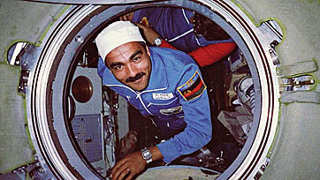 Abdulahad Momand onboard Mir