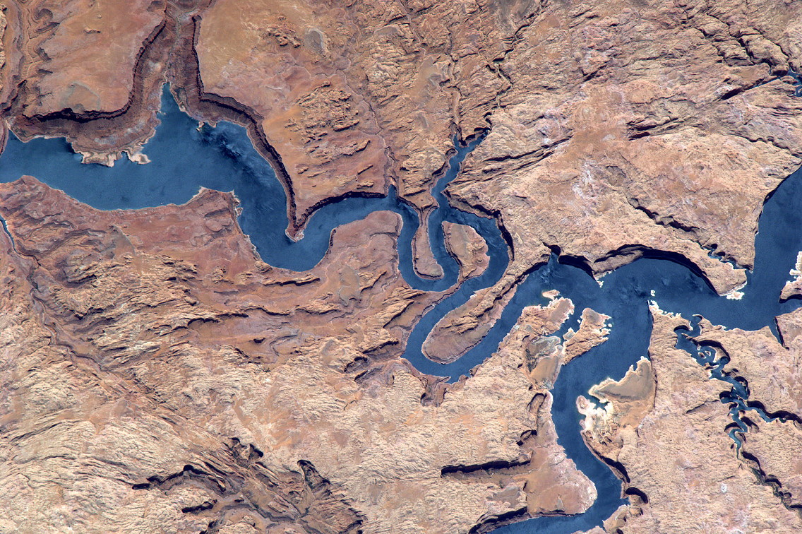 Река Нил спутниковый снимок