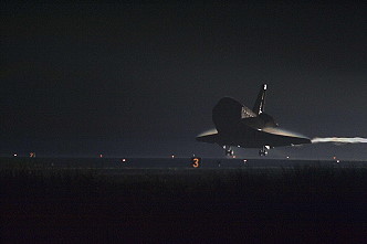 STS-134 landing