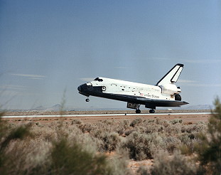 STS-4 landing
