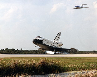 STS-60 landing
