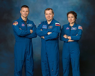 Crew ISS-62