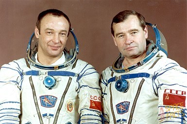 Crew Soyuz TM-9 (backup)